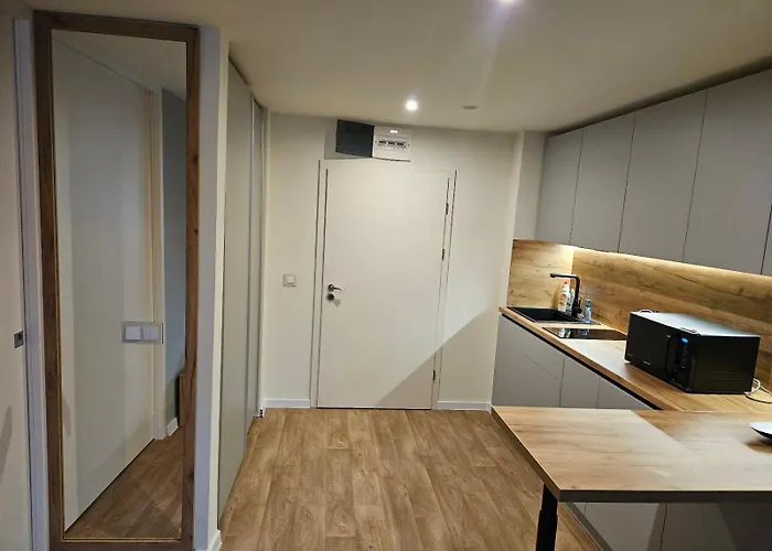 приказна гледка B5 2 Appartamento Borovets